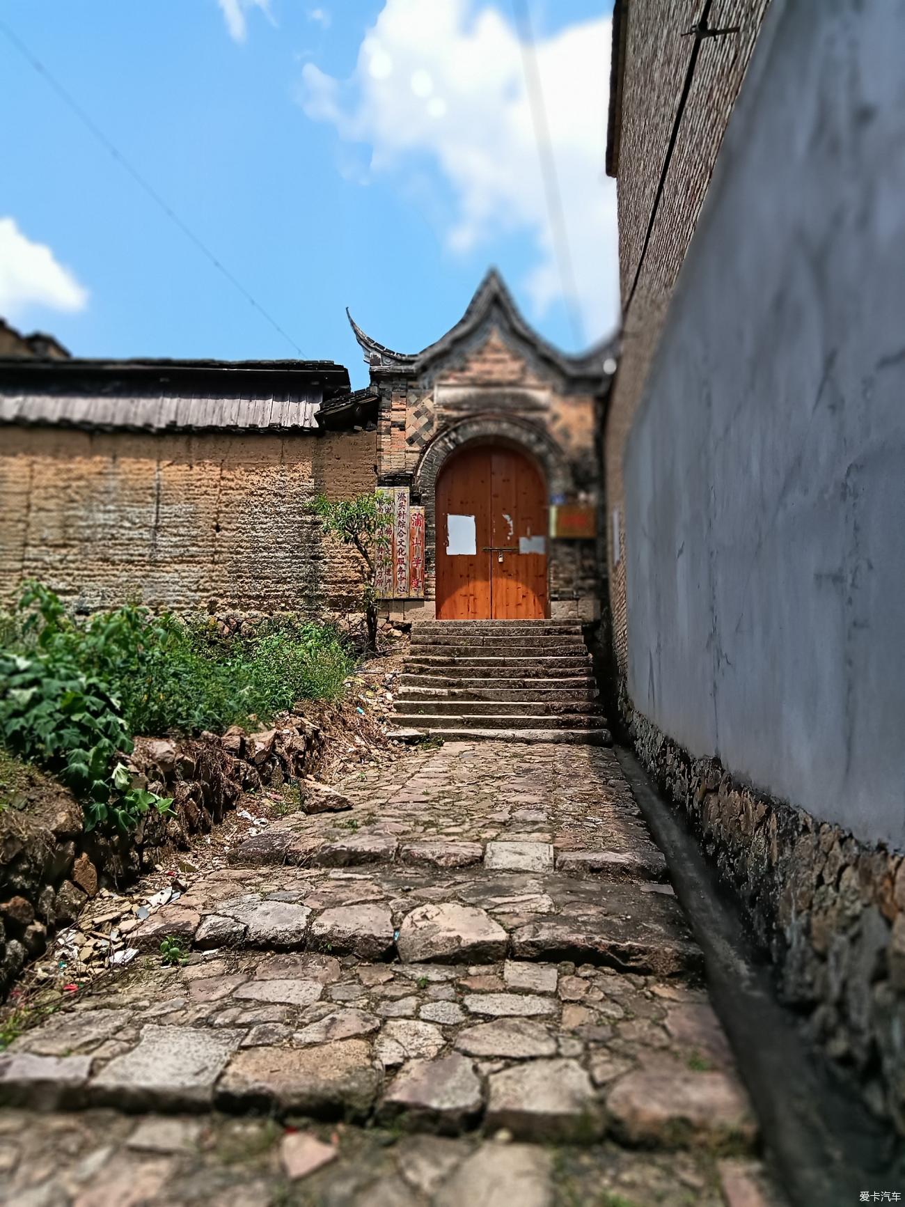 点击进入图库
