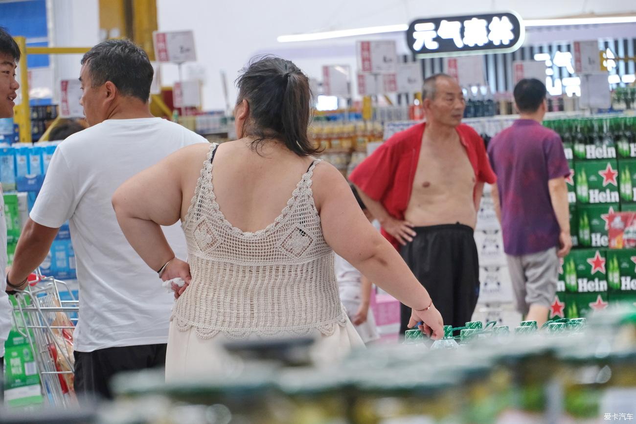 Diary and old wife visiting the warehouse supermarket [Yan Jianshe] August 11, 2023