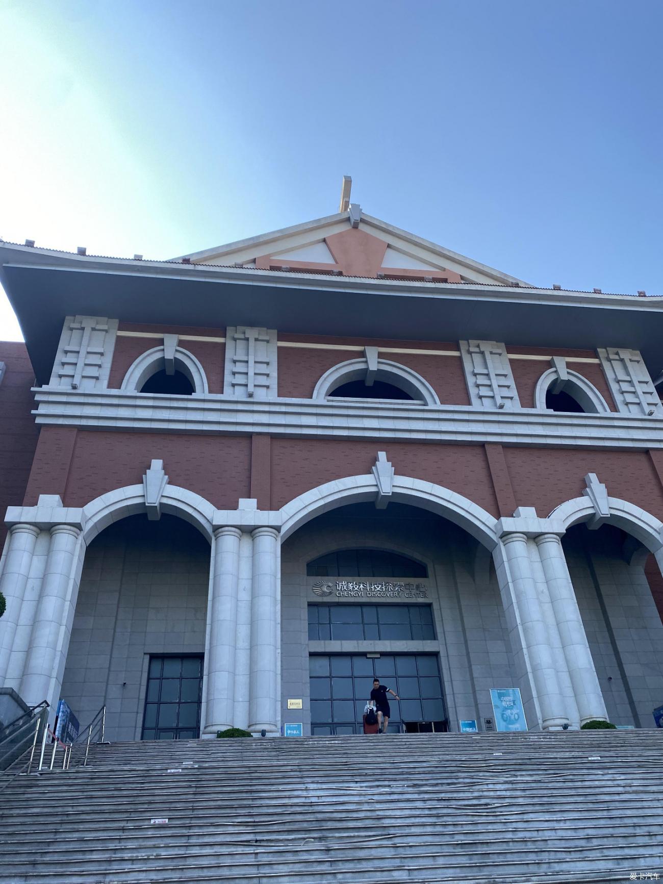 点击进入图库