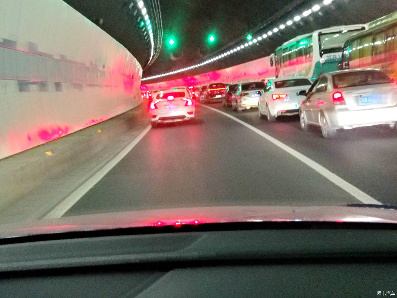 点击进入图库