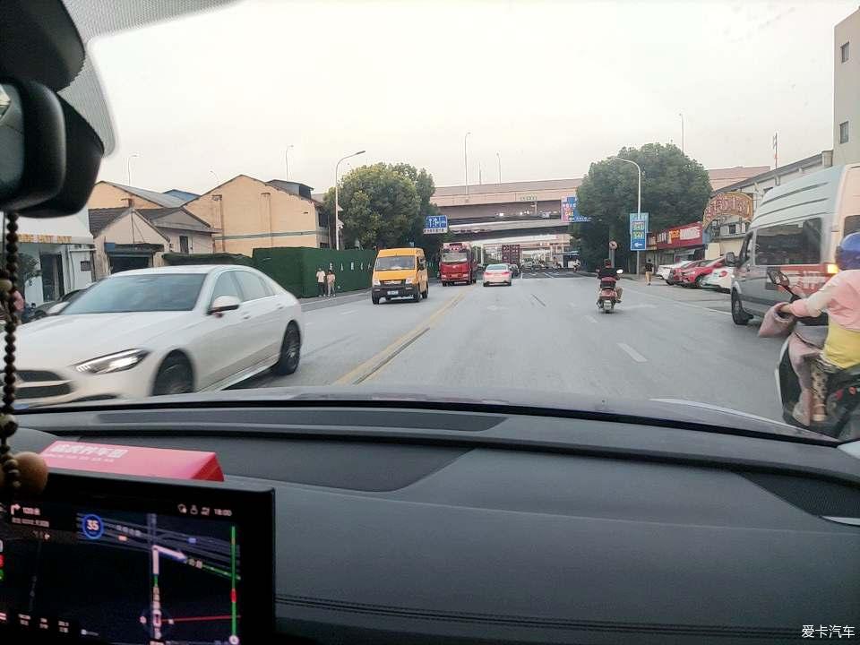 点击进入图库