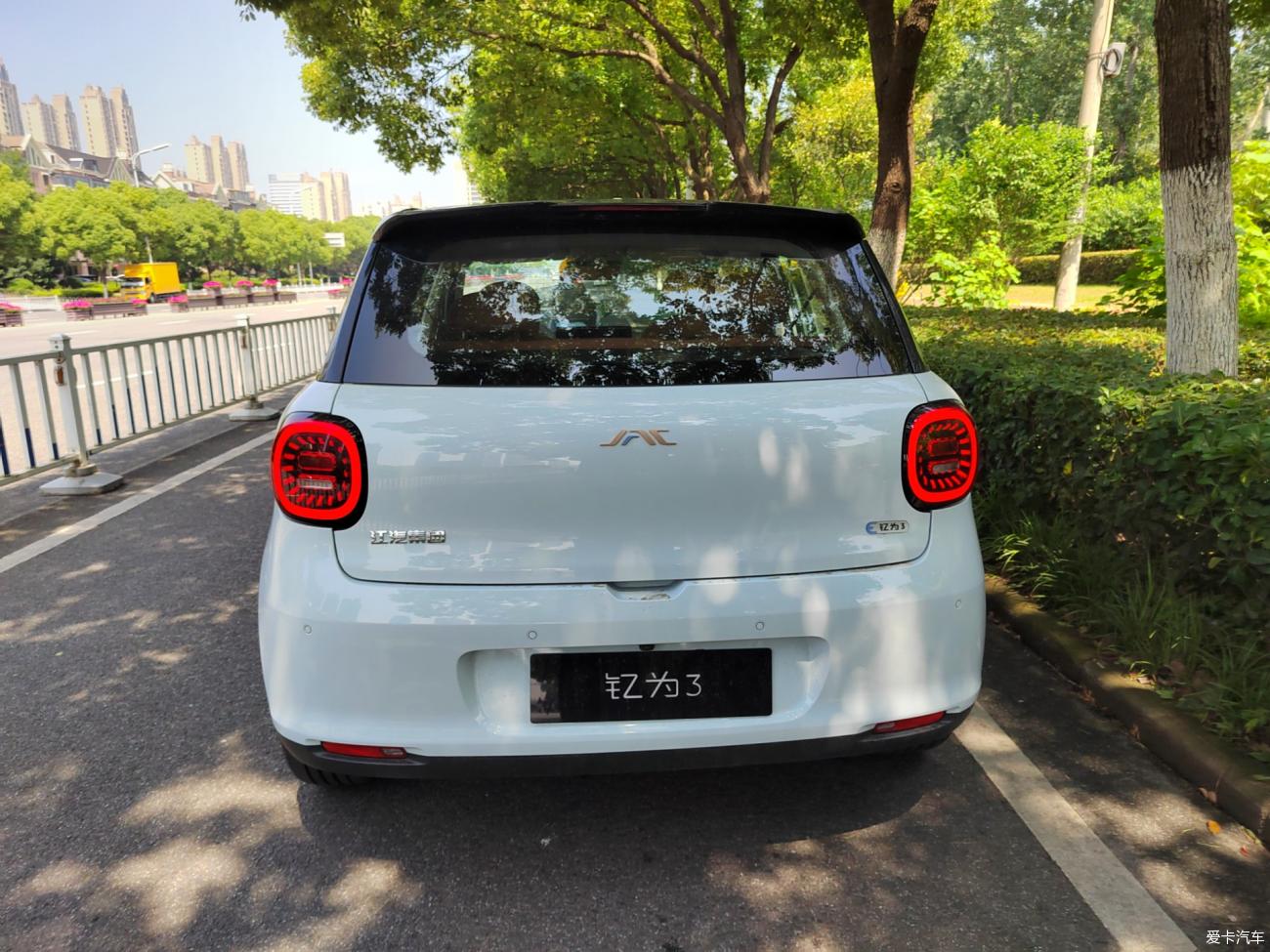 不下于10次被问到这是什么车?钇为3用车持续更新…………