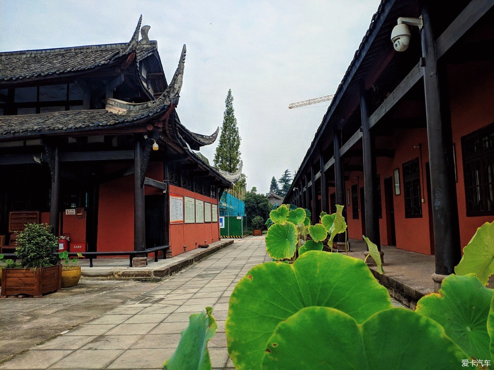 洛带古镇、燃灯古寺及七十二院