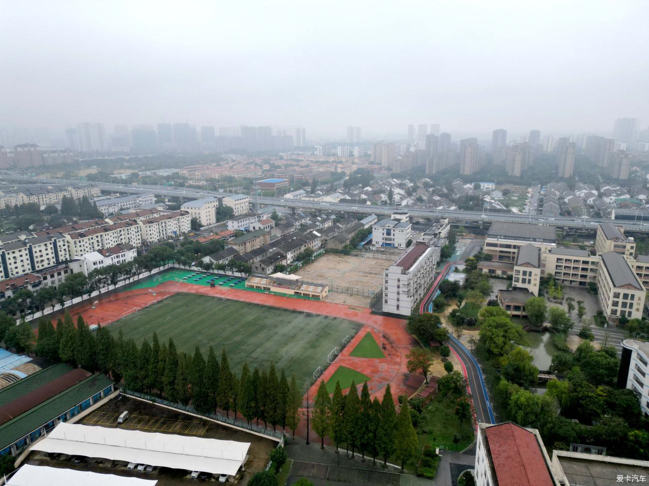 点击进入图库