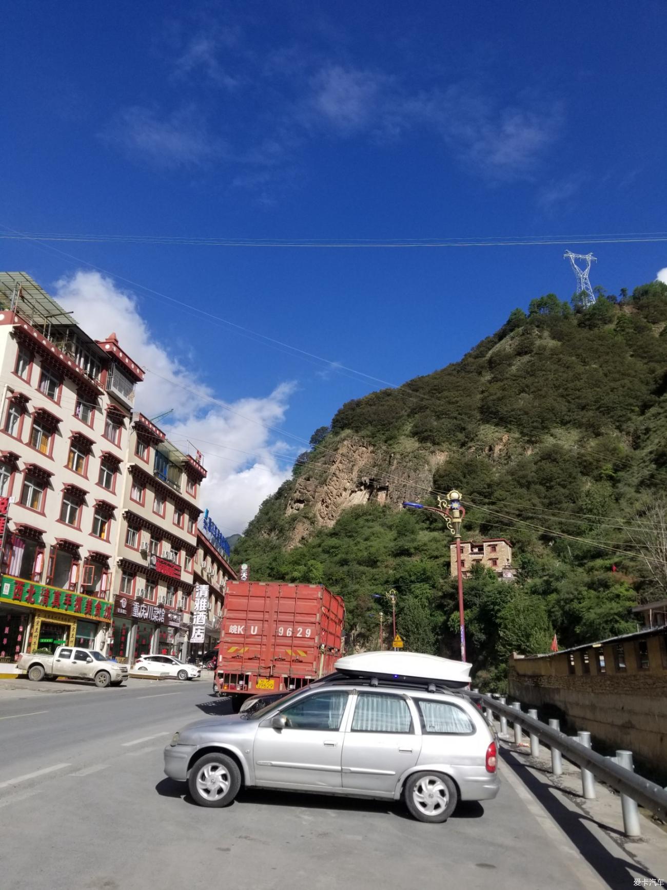 20-year-old Buick Sail’s journey to Tibet 6— - A fleeting glimpse of Sanyaoba, the city in the sky regrets the return journey