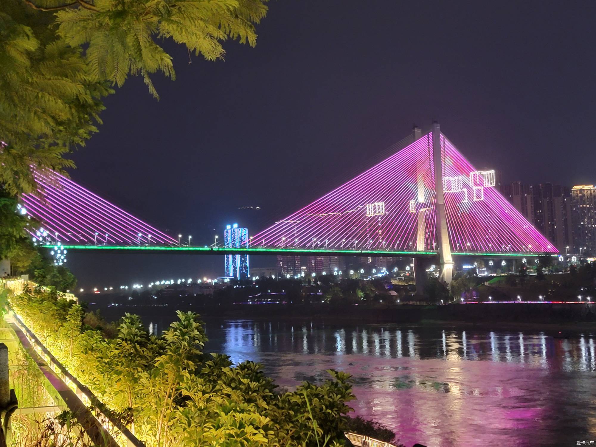 宜宾夜景观赏地点图片