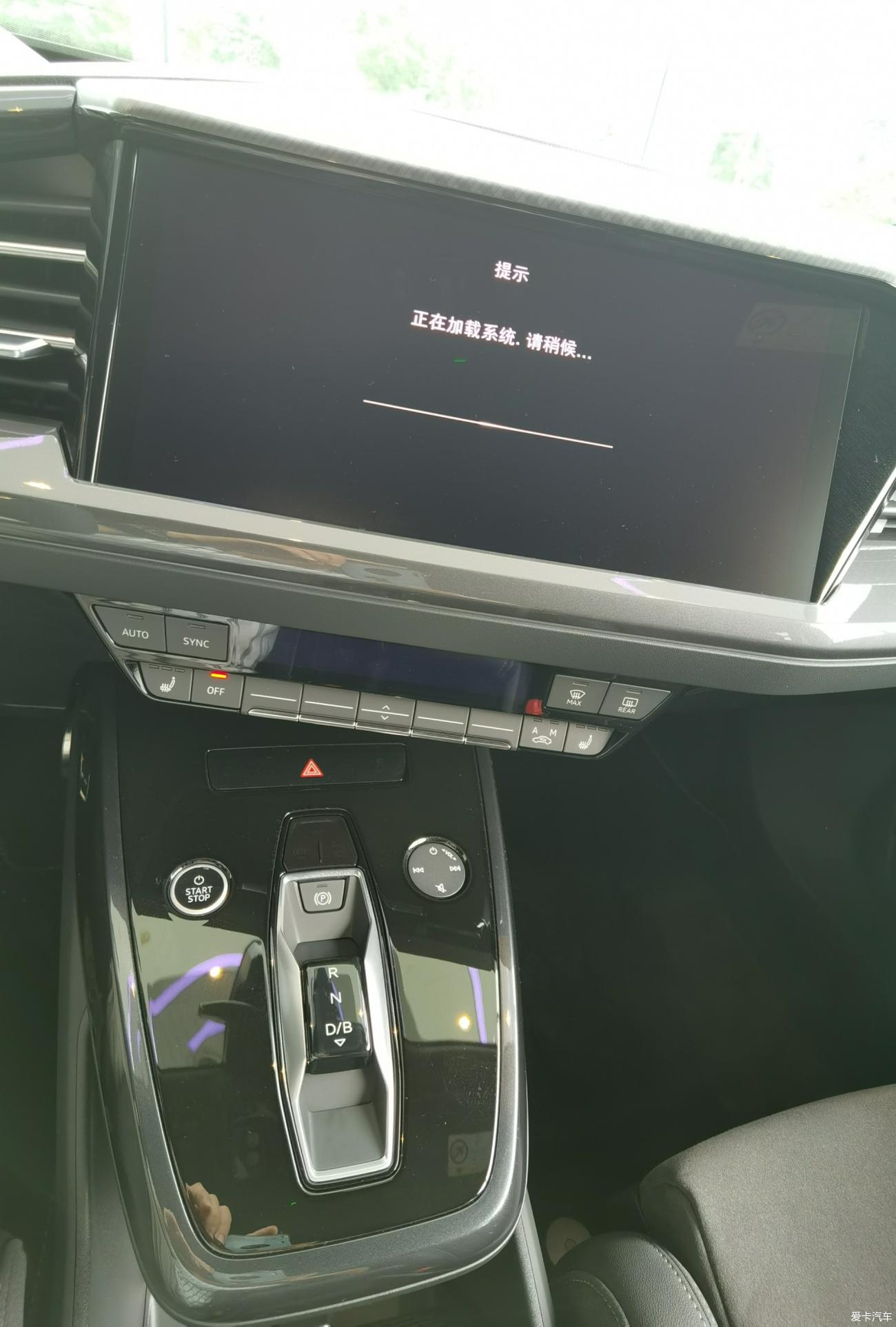 奥迪Q4e-tron简直泰酷辣
