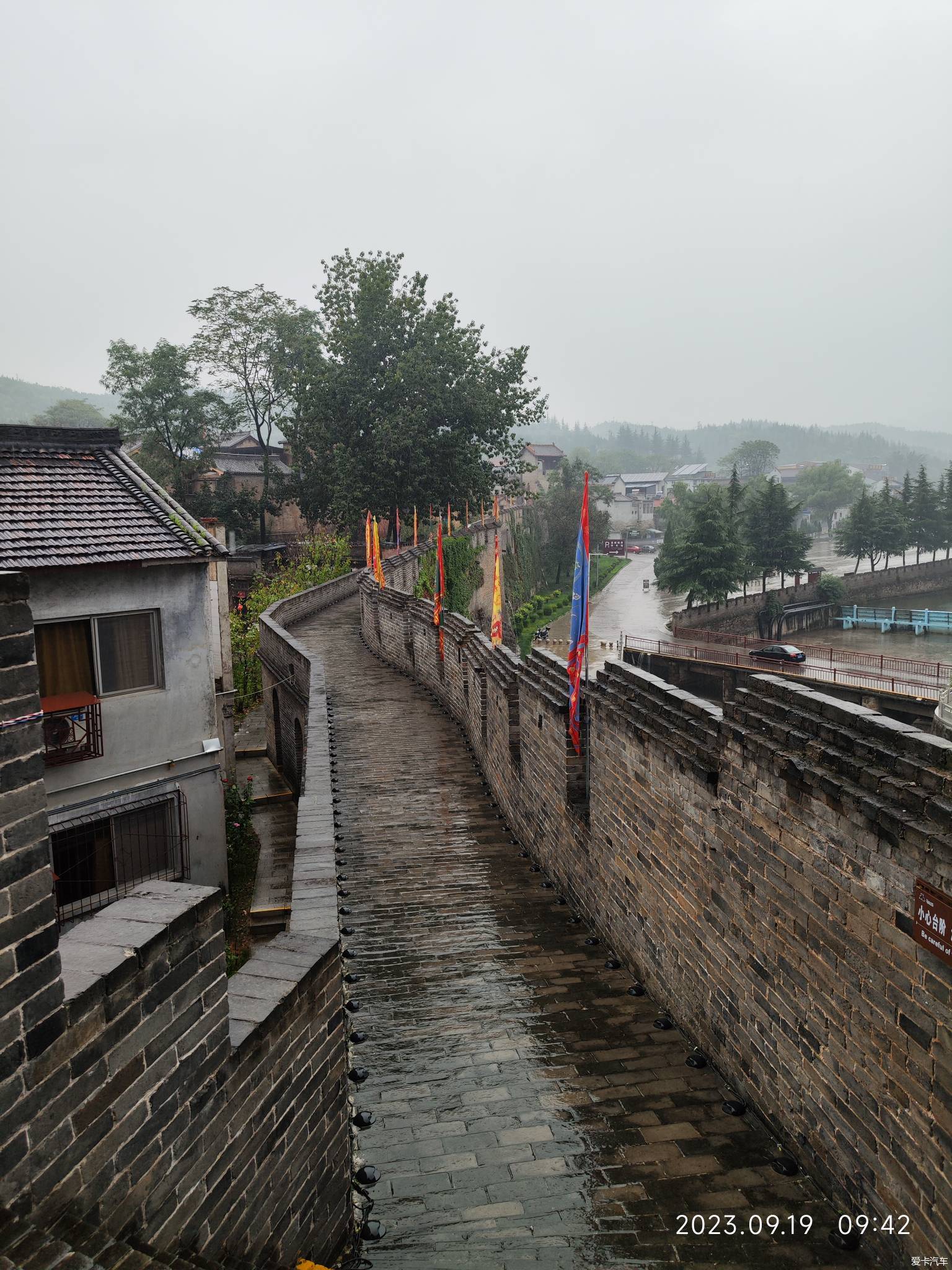 打卡    郭峪古城