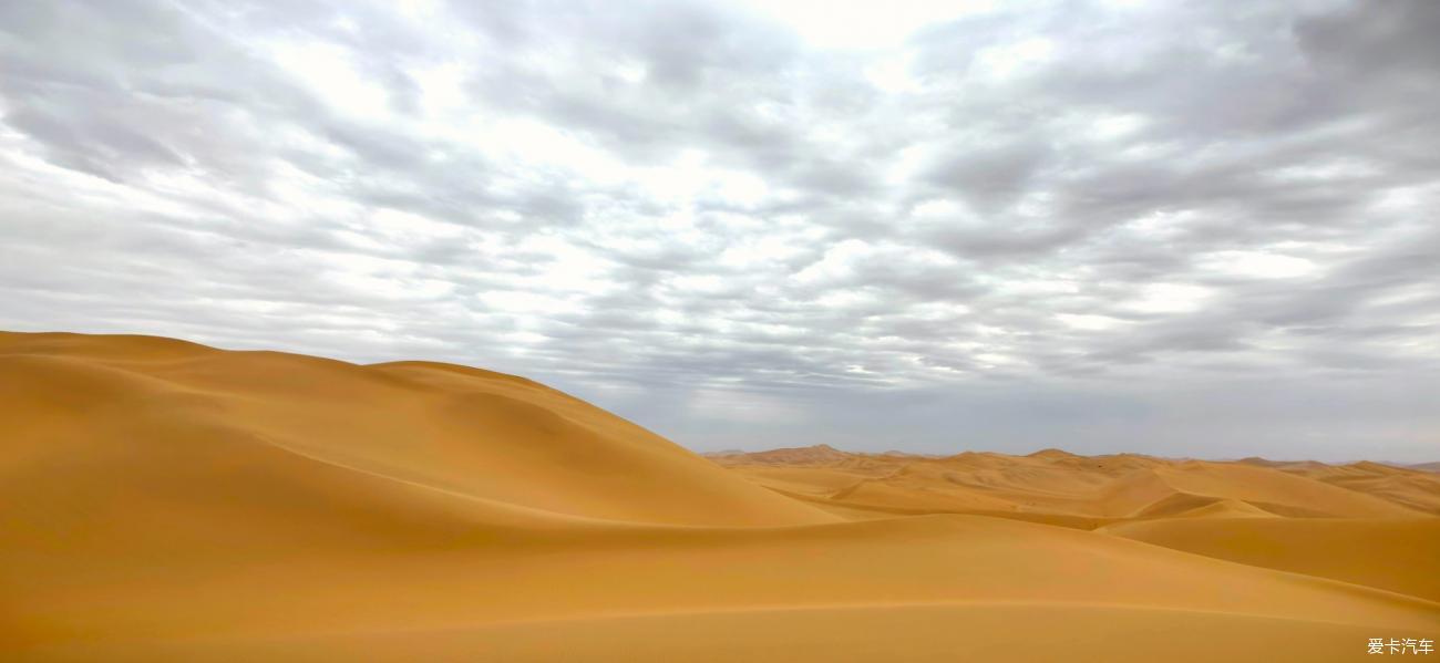 【恣意人车】浩瀚无垠的金色沙海，巴丹吉林纪