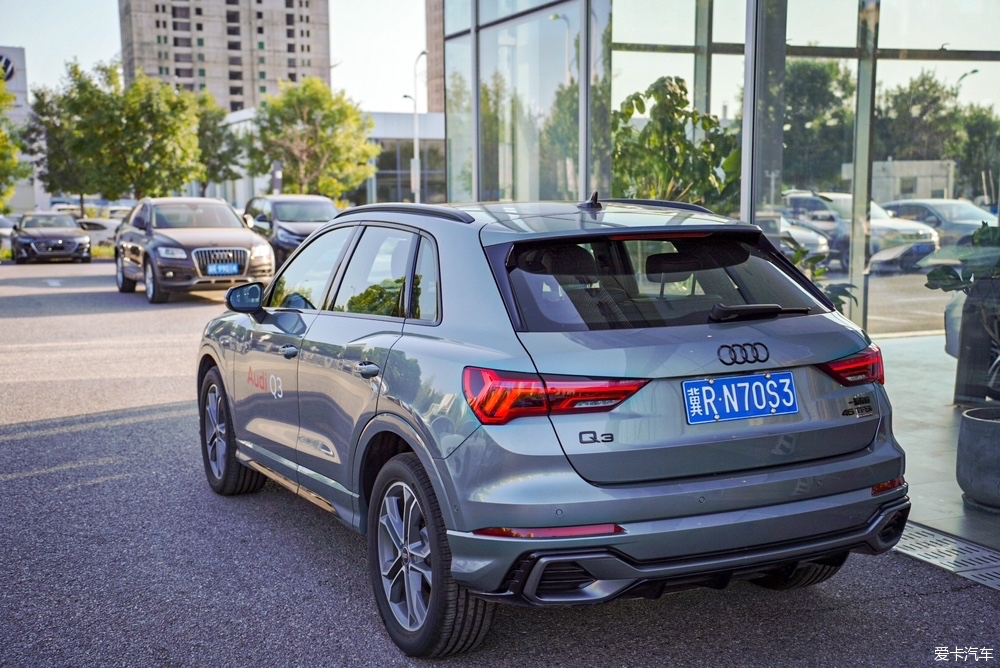 New Audi Q3 - the favorite of female car owners