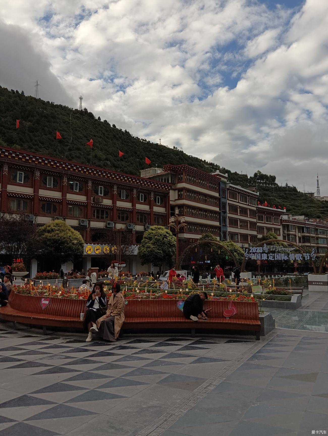点击进入图库