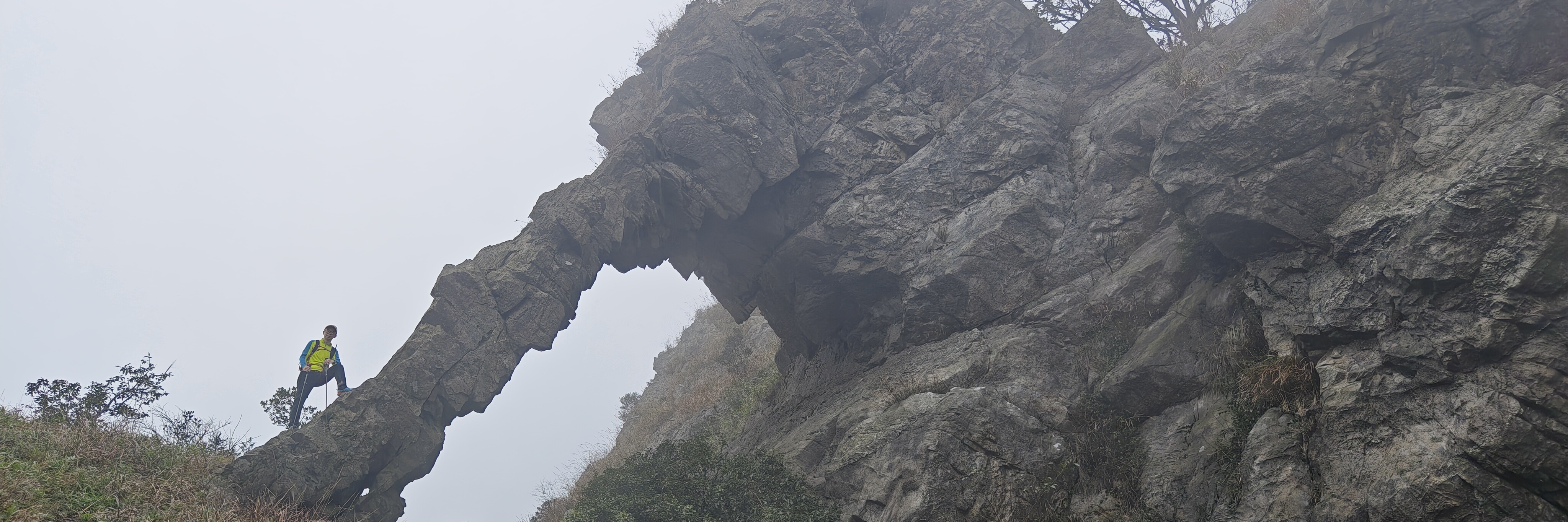 自驾打卡粤北第一峰黄牛石：行走在山间，感受大自然的魅力
