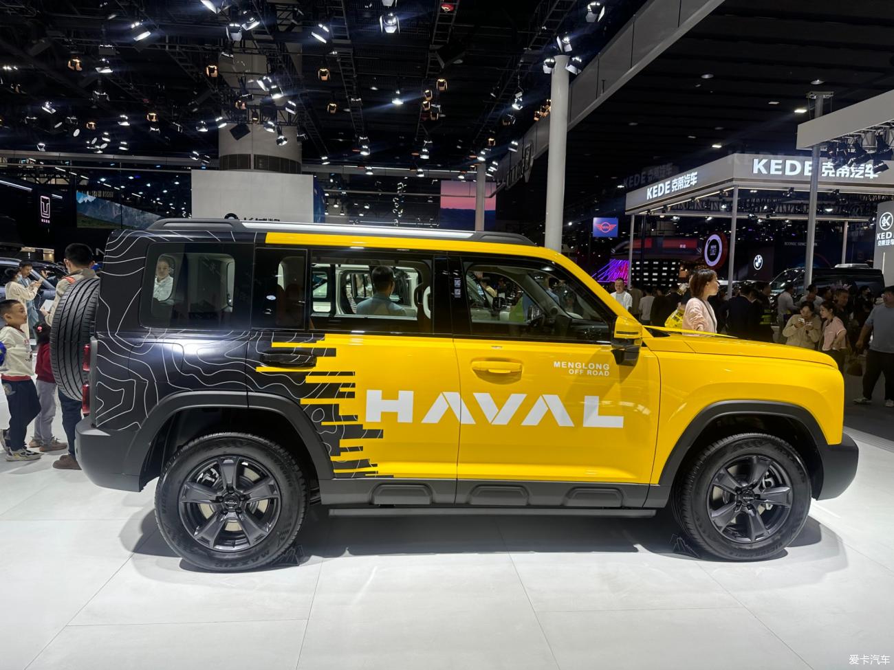 What attracted me most at the auto show was the Haval booth