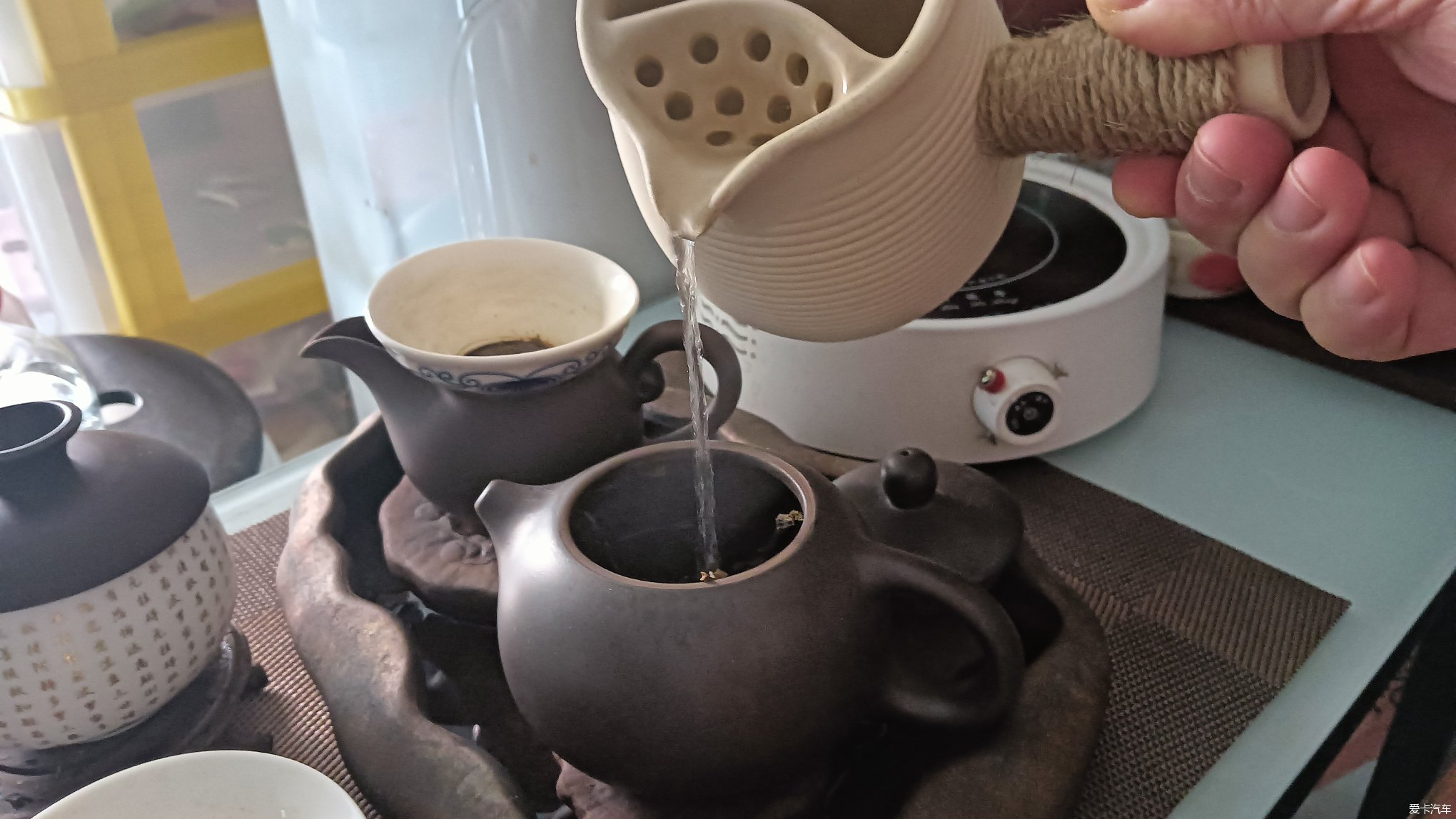 【比拼】每天早上的第一壶茶