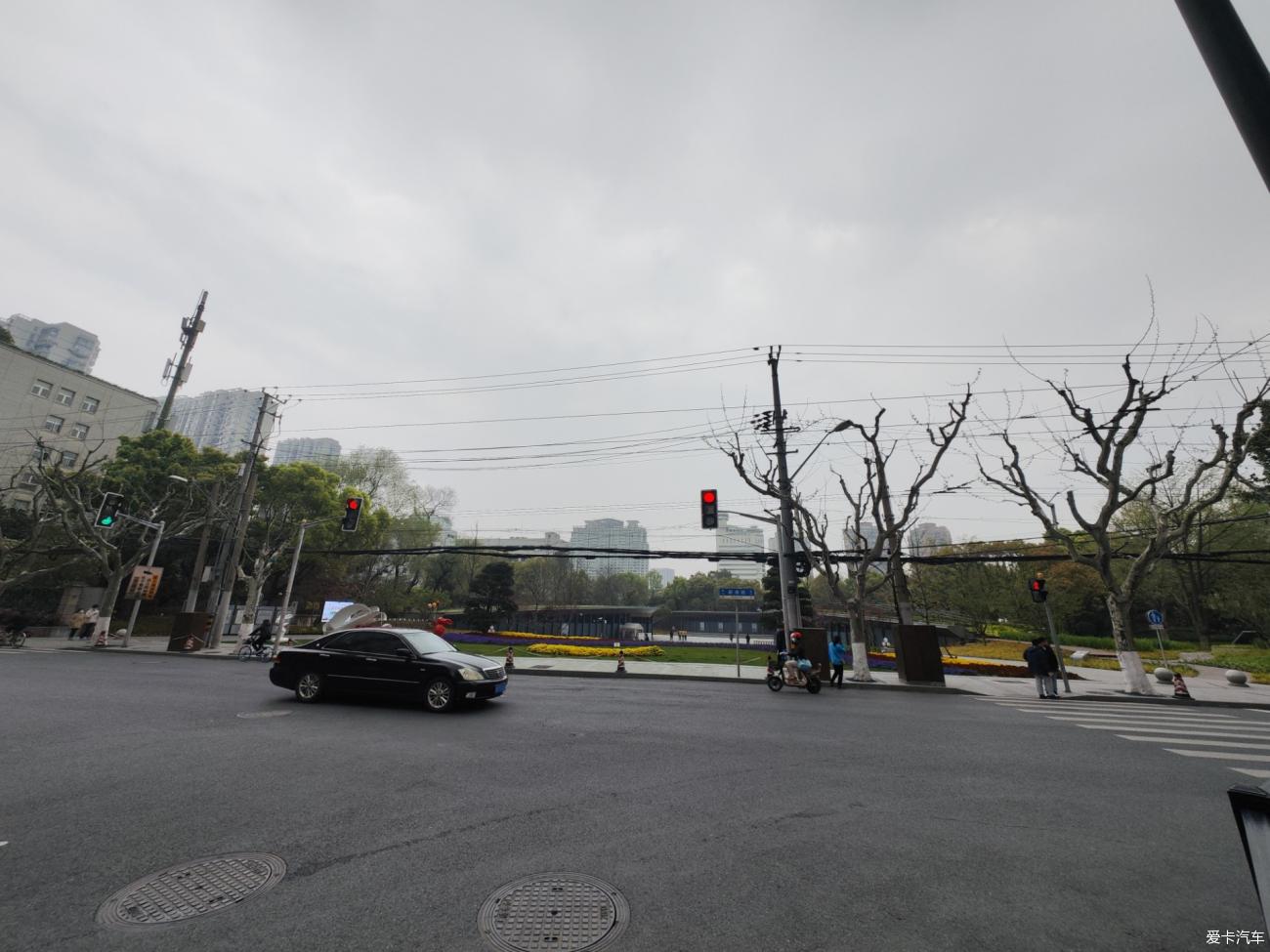 点击进入图库
