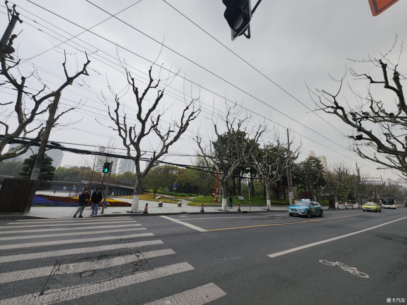 点击进入图库