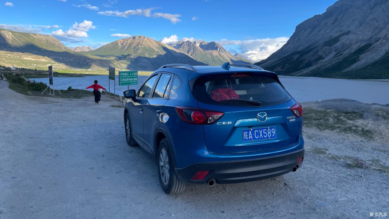 Take your daughter to drive in Tibet Day 7: Zuogong-Ranwu Lake, shoot a costume blockbuster for your daughter