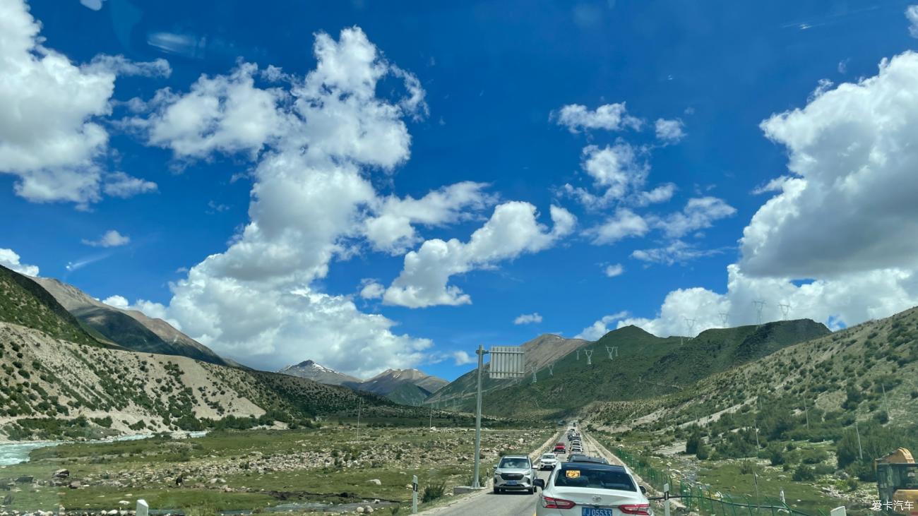 Take your daughter to drive in Tibet Day 7: Zuogong-Ranwu Lake, shoot a costume blockbuster for your daughter