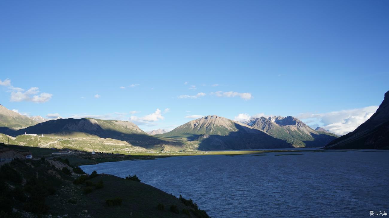 Take your daughter to drive in Tibet Day 7: Zuogong-Ranwu Lake, shoot a costume blockbuster for your daughter