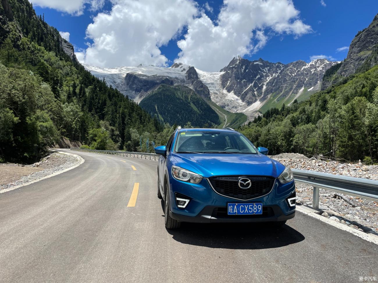 Self-driving in Tibet with my daughter Day 8: Ranwu Lake to Linzhi, encountering the mysterious glacier