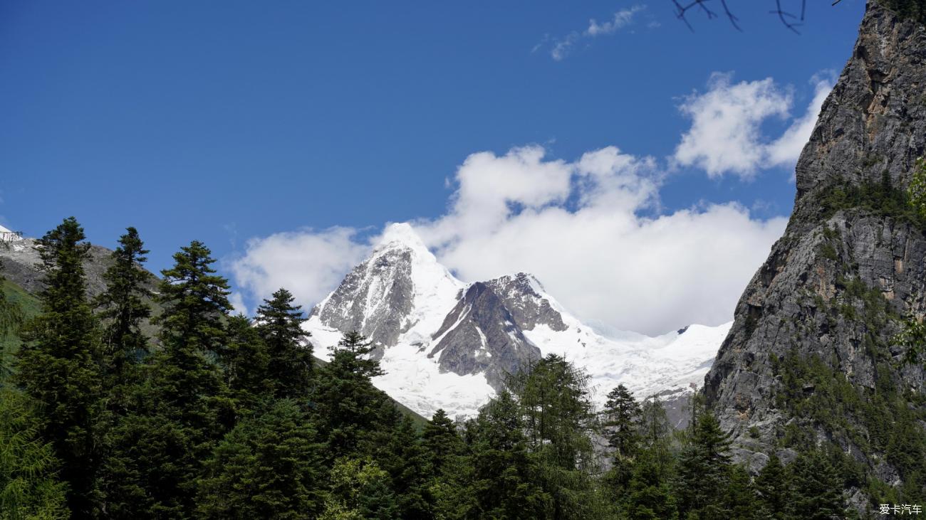 Driving in Tibet with my daughter Day 8: Ranwu Lake to Linzhi, encountering mystery Glacier