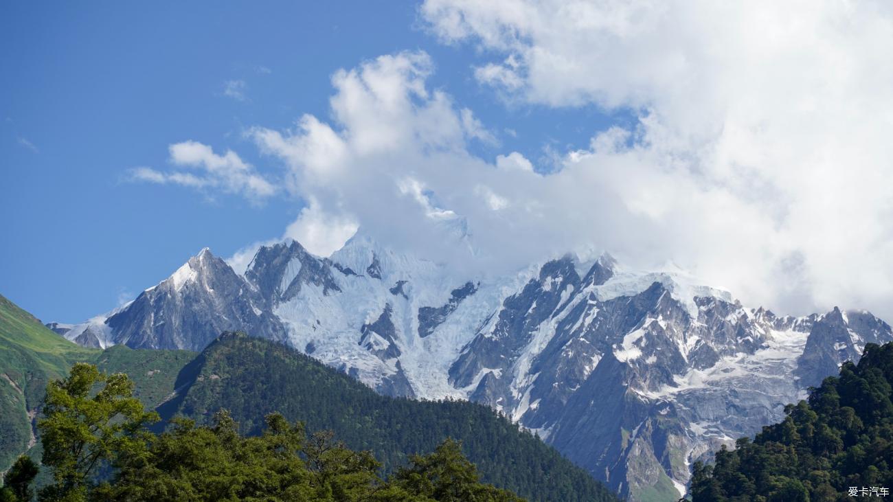 Driving in Tibet with my daughter Day 8: Ranwu Lake to Linzhi, meeting GodSecret Glacier