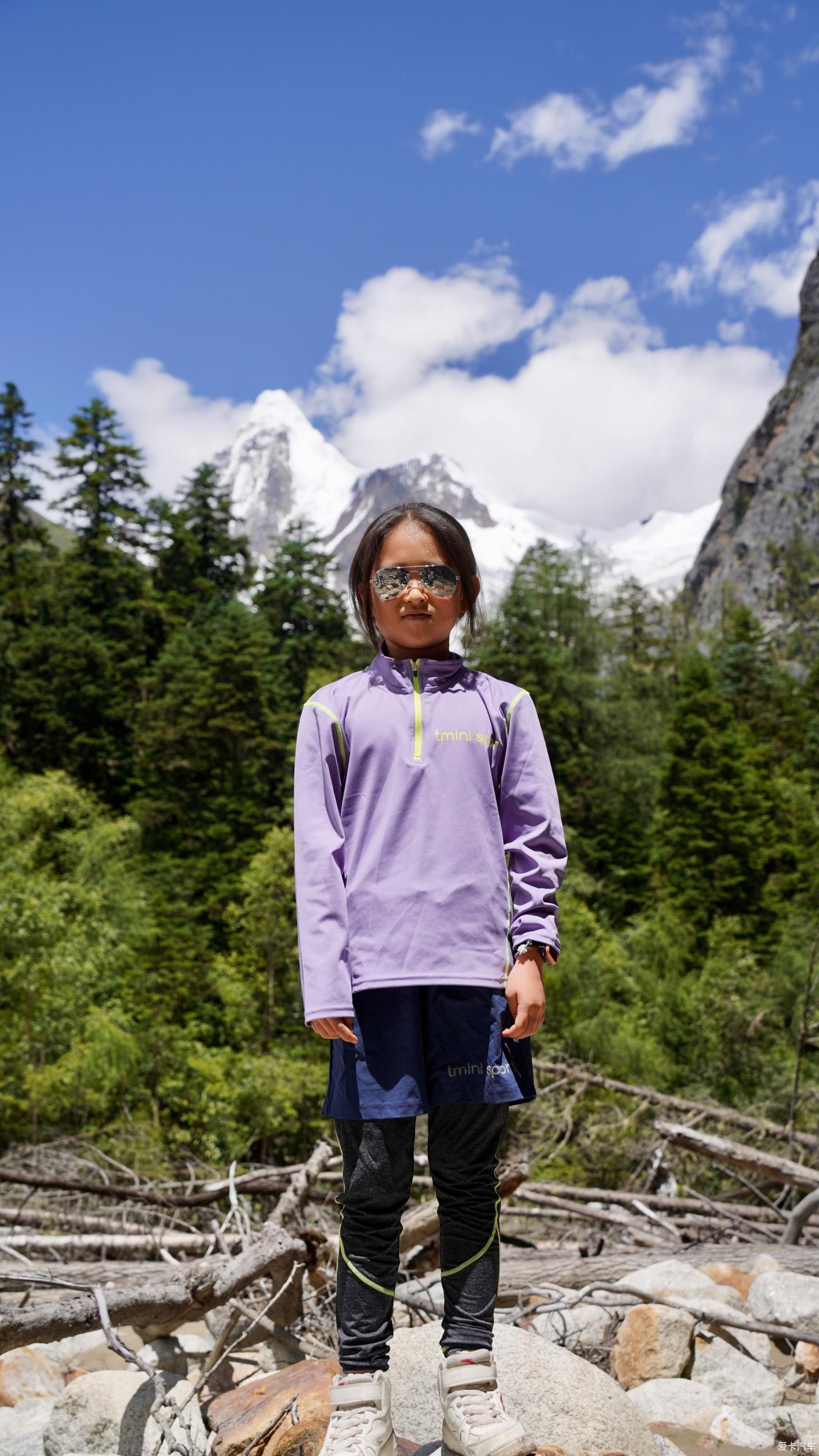 Driving in Tibet with my daughter Day 8: Arriving at Ranwu Lake Linzhi, encounter the mysterious glacier