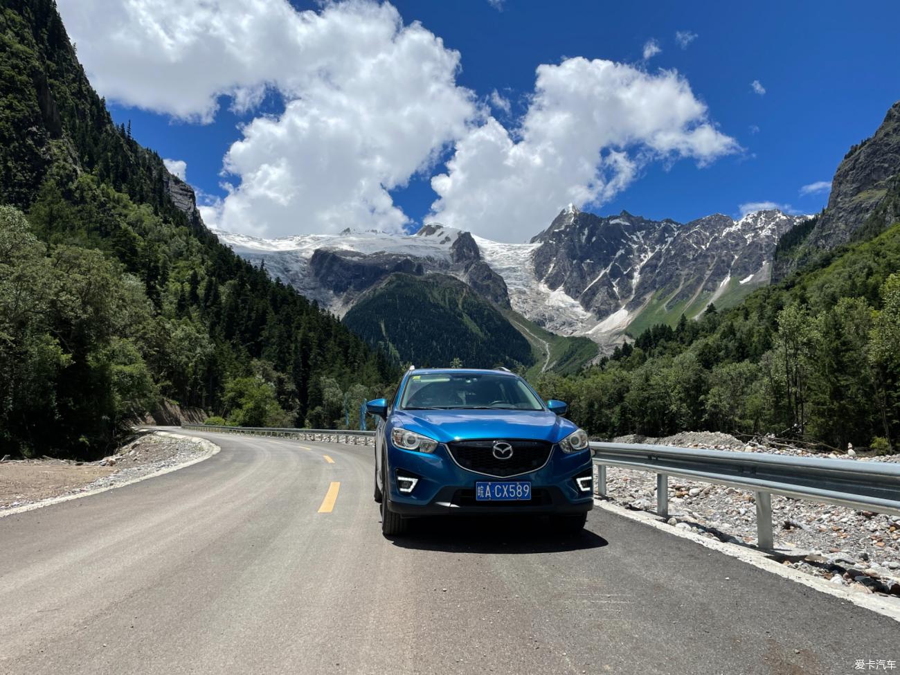 Self-driving in Tibet with my daughter Day 8: Ranwu Lake to Linzhi, encountering the mysterious glacier