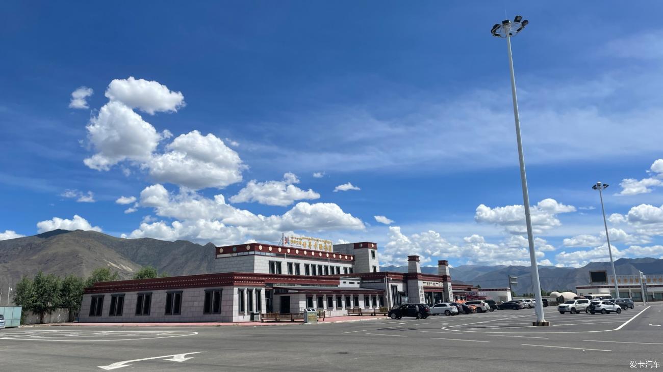 Driving in Tibet with my daughter Day9: Linzhi arrived in Lhasa, and finally saw the Potala Palace