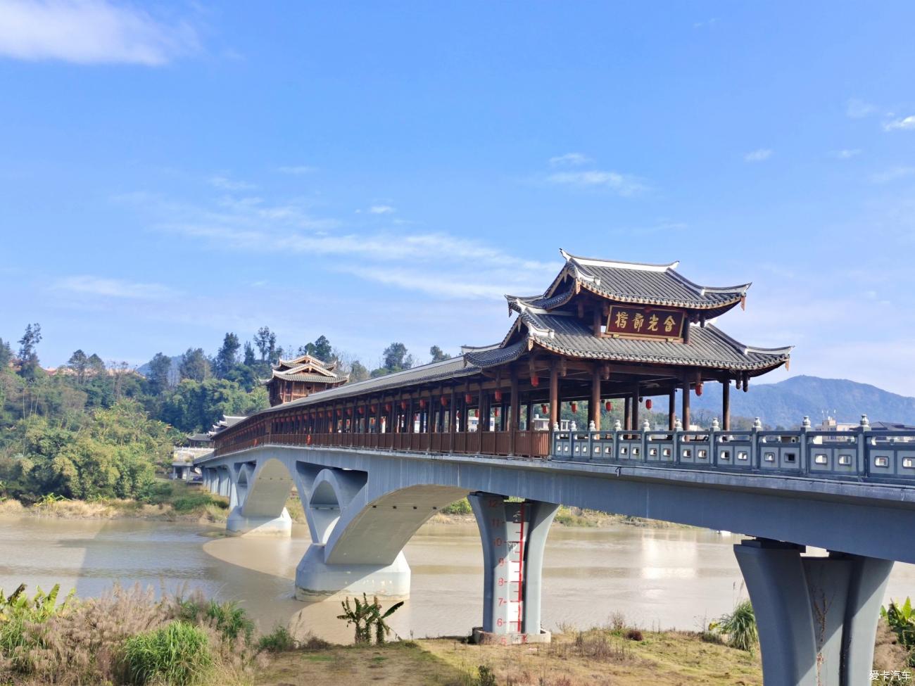 点击进入图库