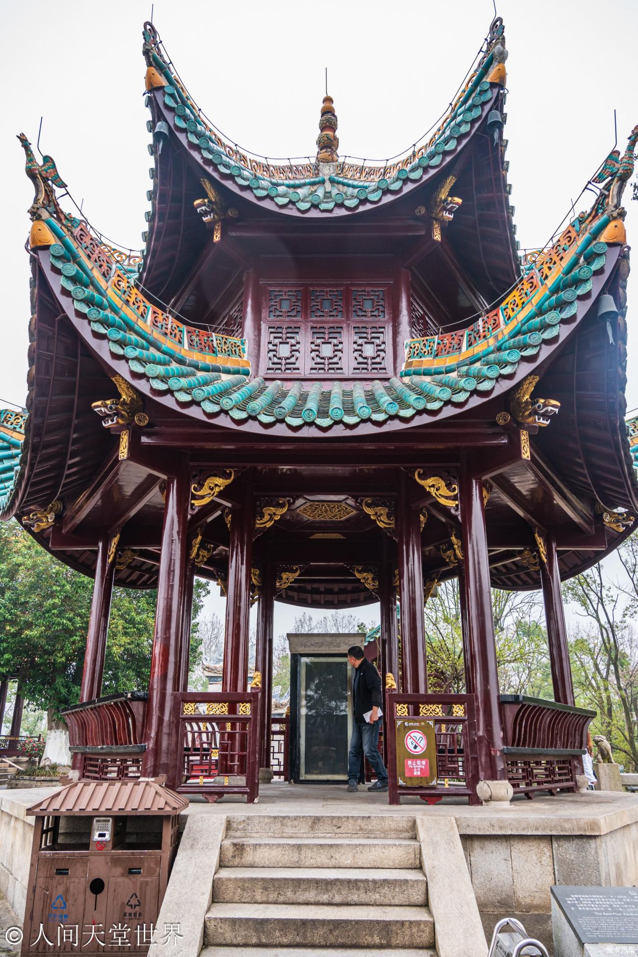 点击进入图库
