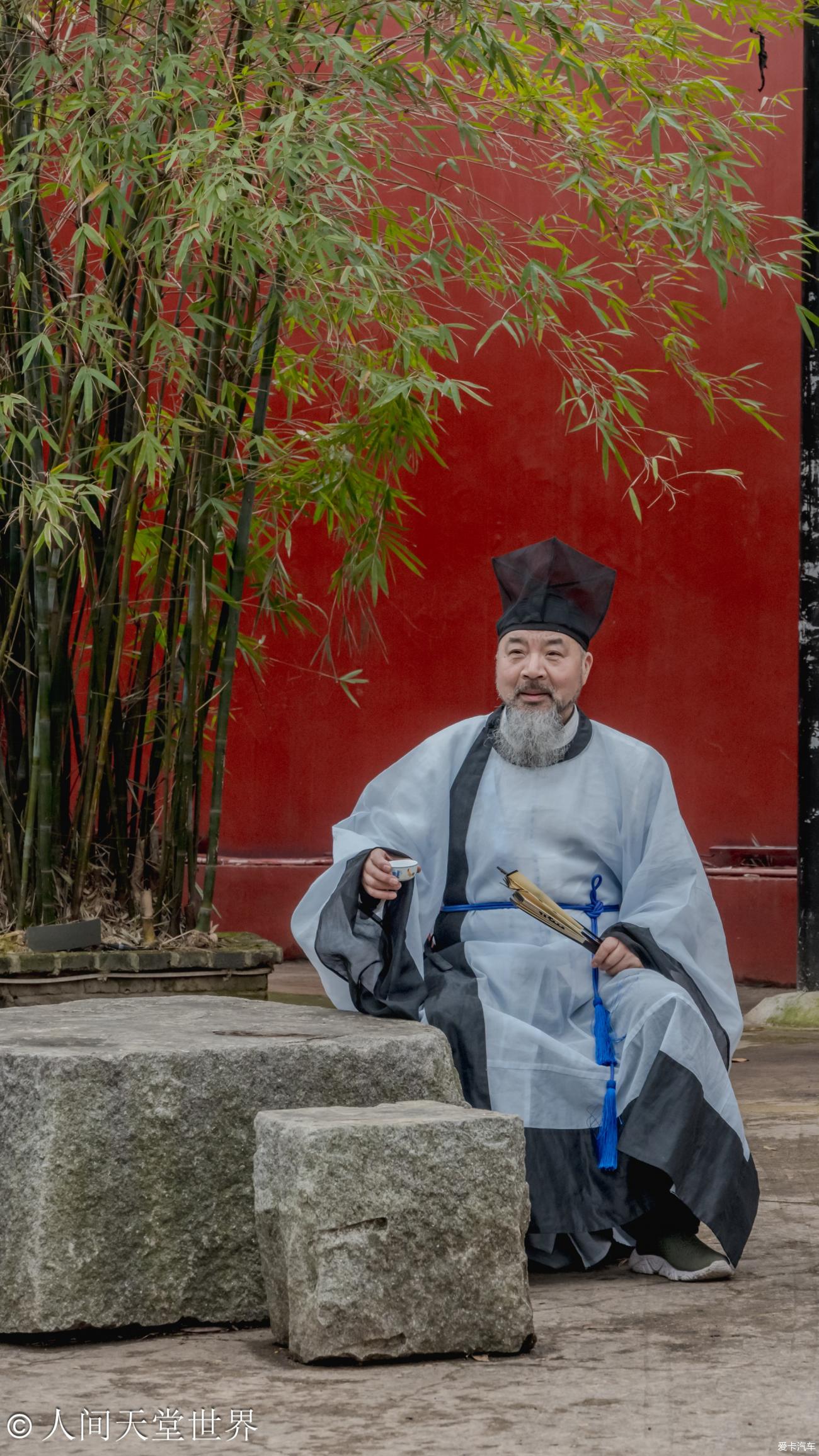 点击进入图库