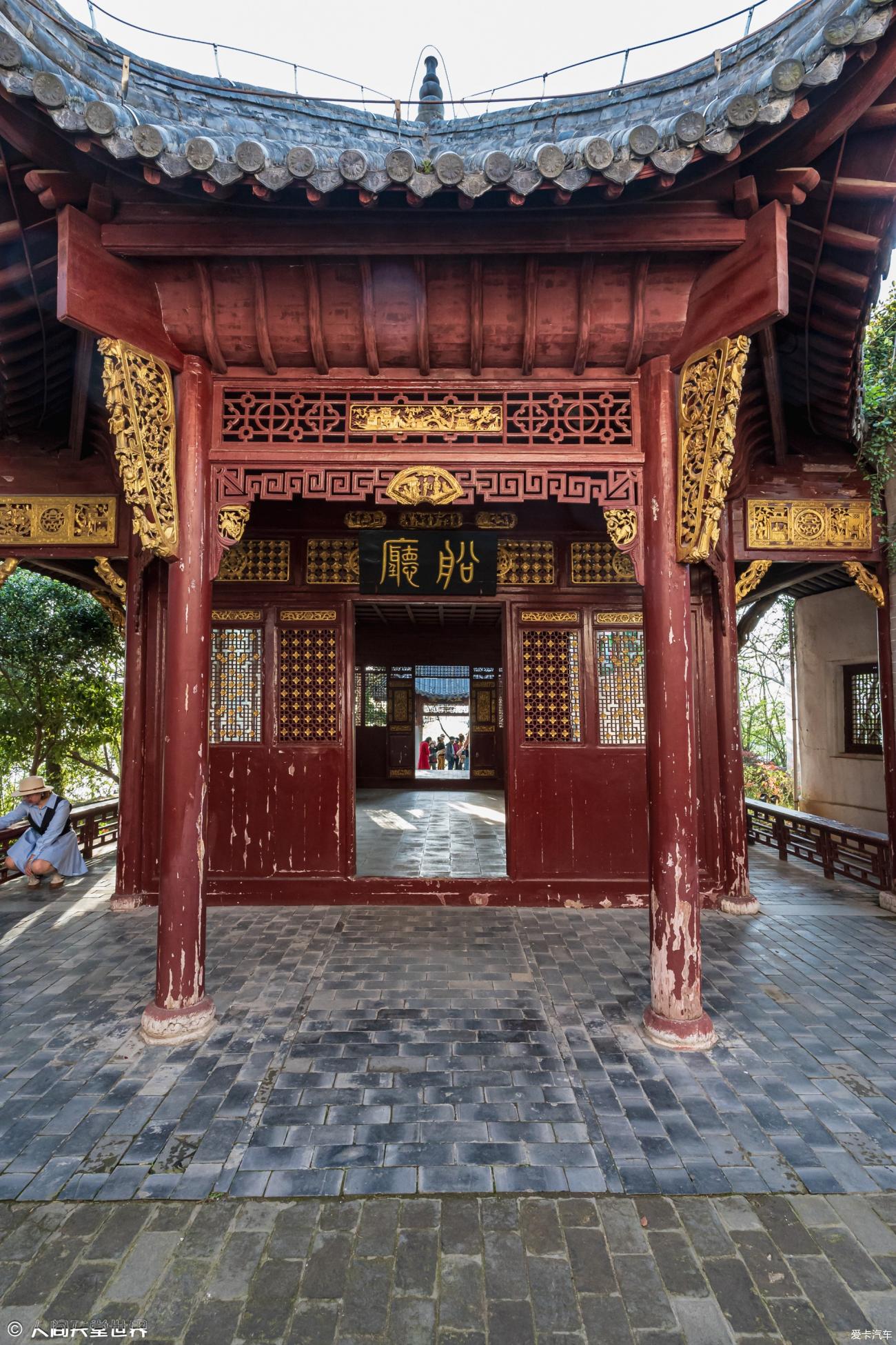 点击进入图库