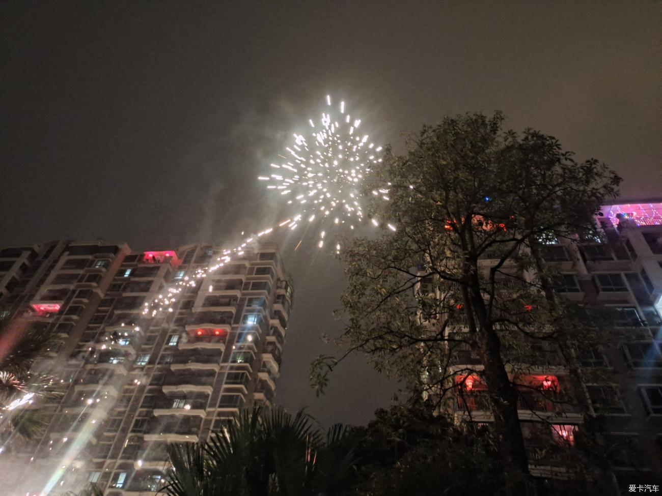 点击进入图库