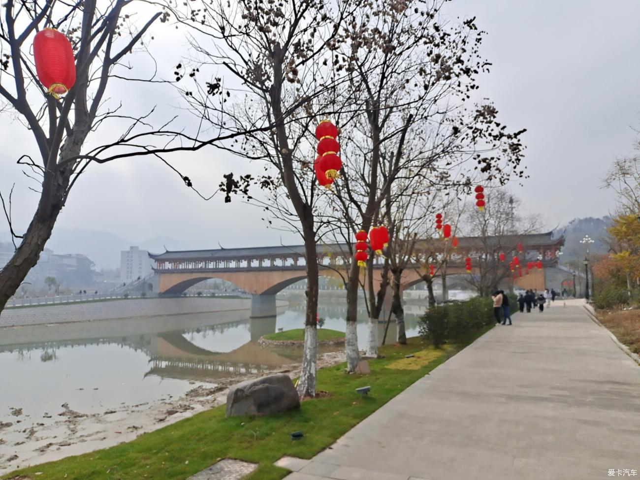 点击进入图库