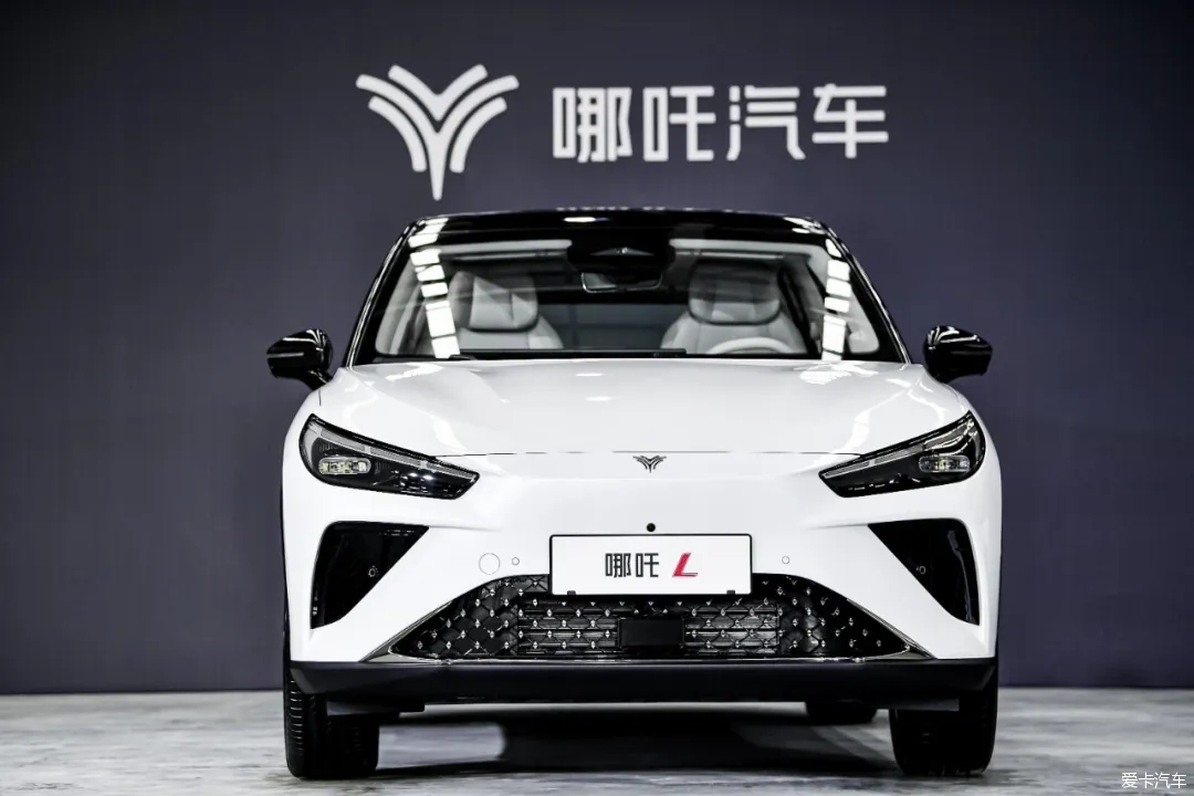 The longest pure electric battery life in the world Extended range models are on the market, Nezha L is priced from 129,900 yuan