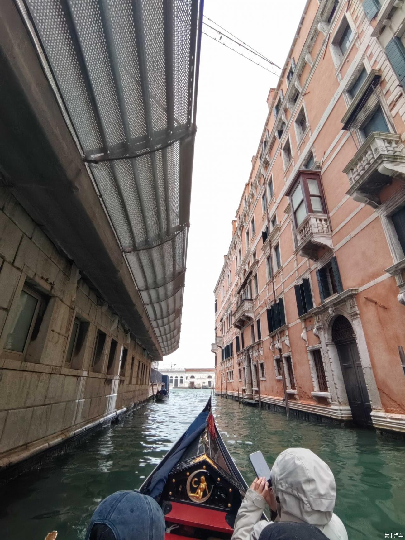 [Spring and Summer] (Eight-Country European Tour 13) Gondola Boat Tour in Venice, Italy