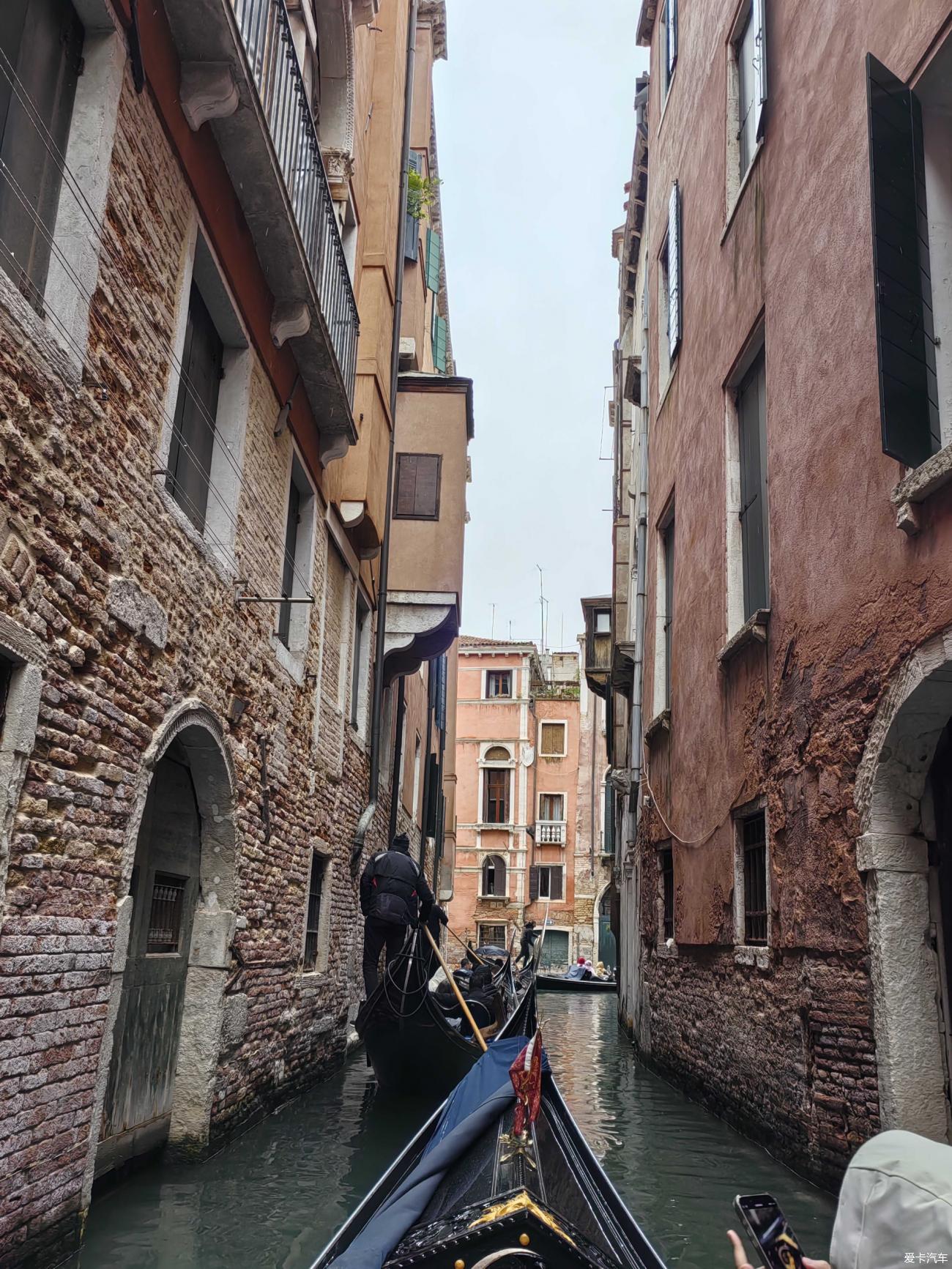 [Spring and Summer] (Eight-Country European Tour 13) Gondola Boat Tour in Venice, Italy