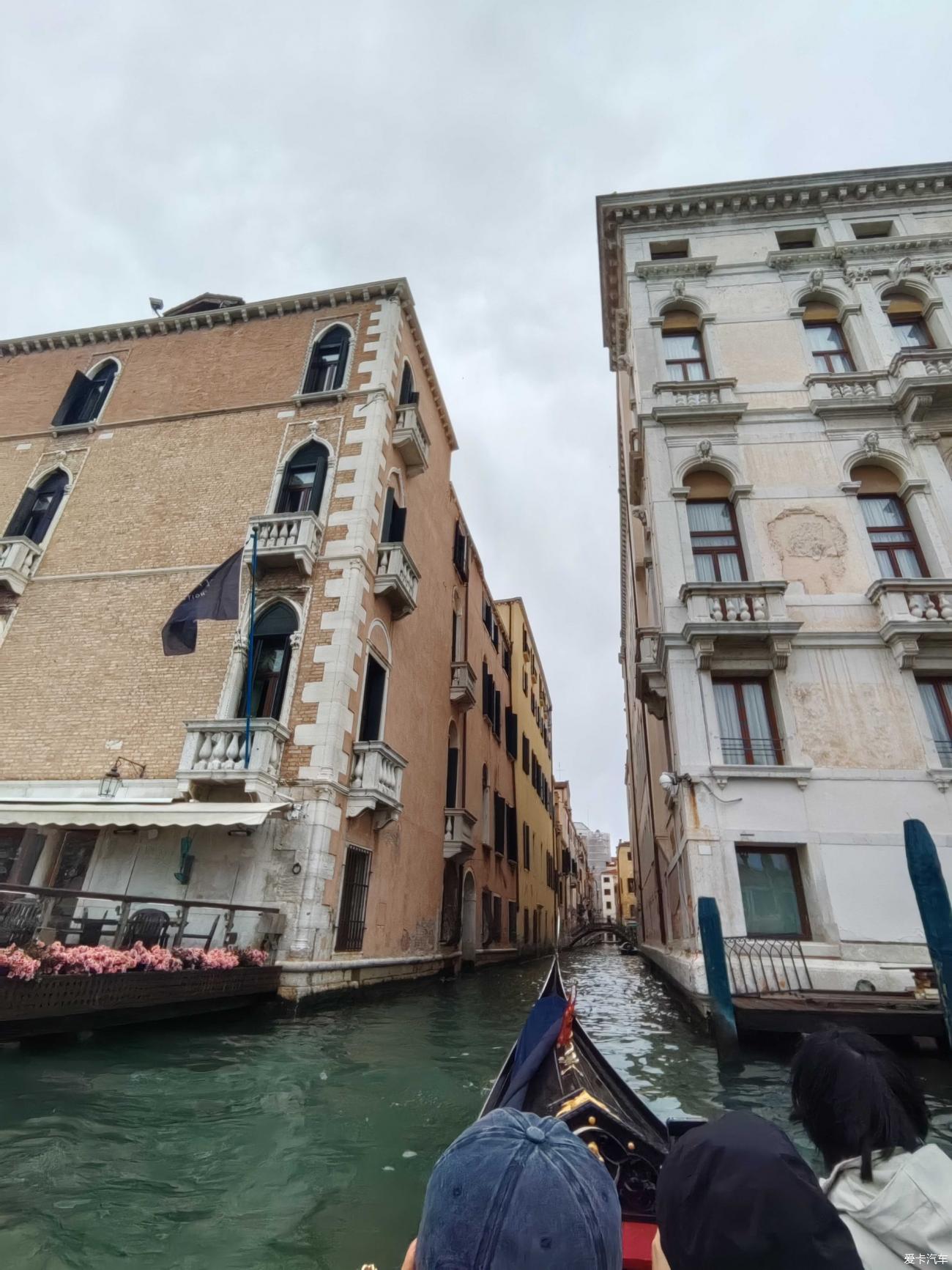 [Memory of Spring and Summer] (Eight-Country European Tour 13) Gondola Boat Tour in Venice, Italy