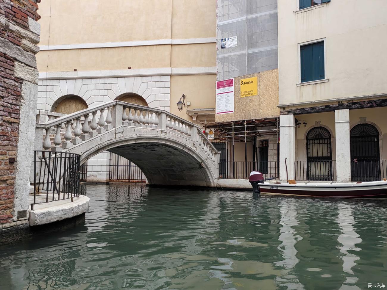 [Spring and Summer] (Tour of Eight European Countries 13) Gondola Boat Tour in Venice, Italy