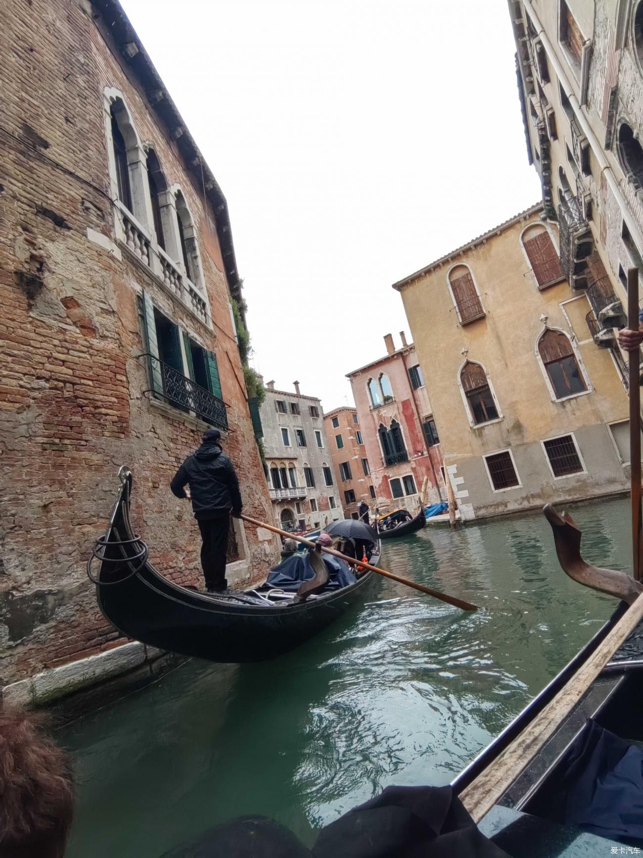 [Spring and Summer] (Eight-Country European Tour 13) Gondola Boat Tour in Venice, Italy