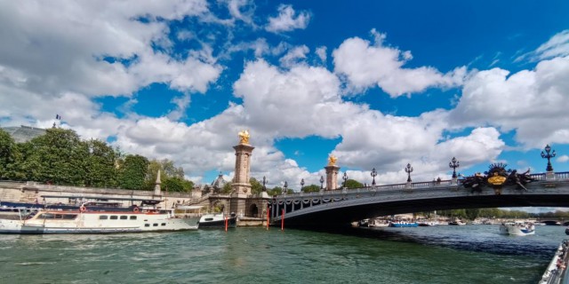 【春与夏之记】（欧洲八国行67）法国巴黎亚历山大三世桥