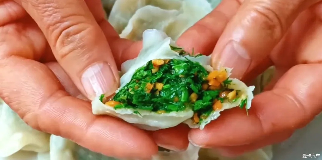 小茴香素饺子图片
