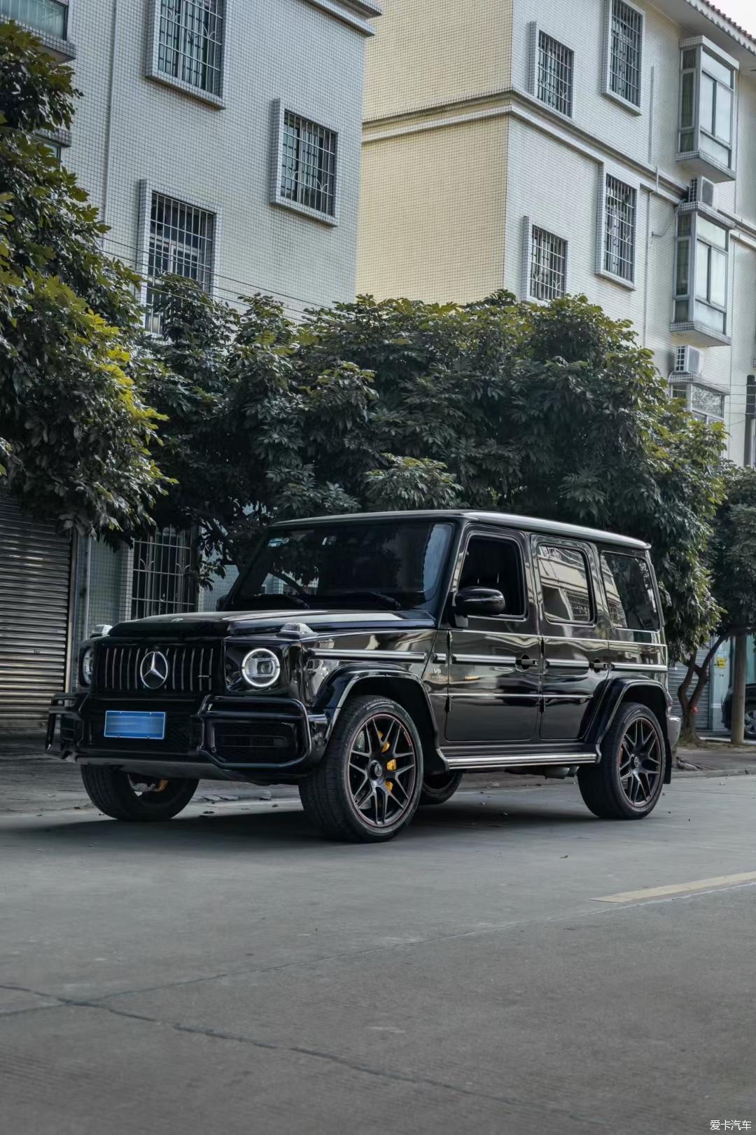 (Mercedes-Benz Big G brake modification) Archipolo 10-piston caliper, matched with 420 high carbon disc