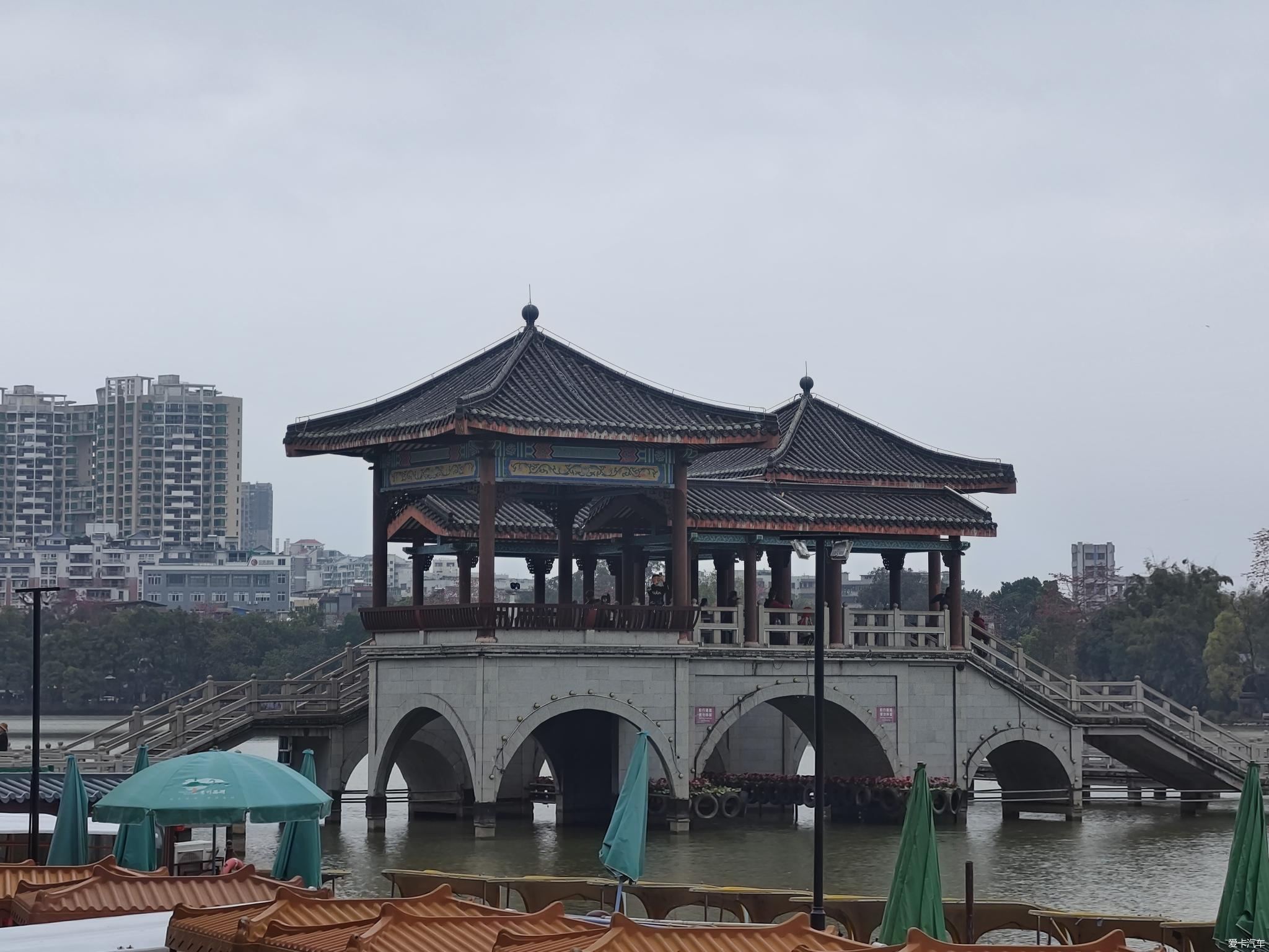 【Wonderful Big Competition] The solitary mountain of West Lake in Huizhou, the beauty on the east slope is facing the clouds