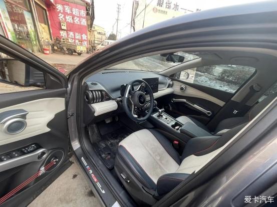 点击进入图库