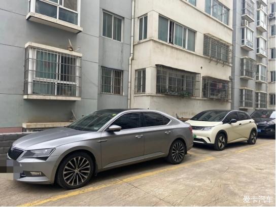 点击进入图库