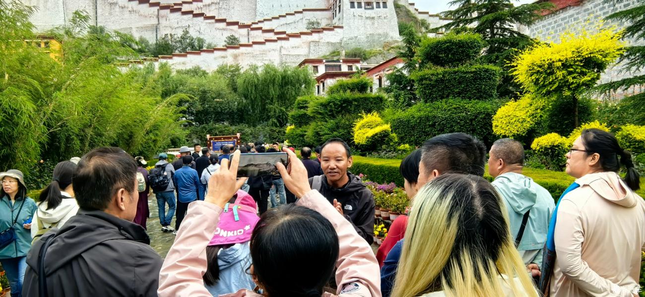 点击进入图库