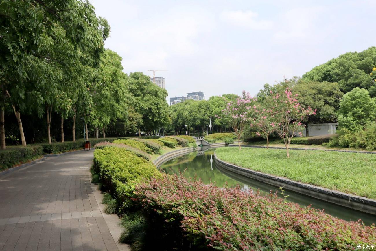点击进入图库