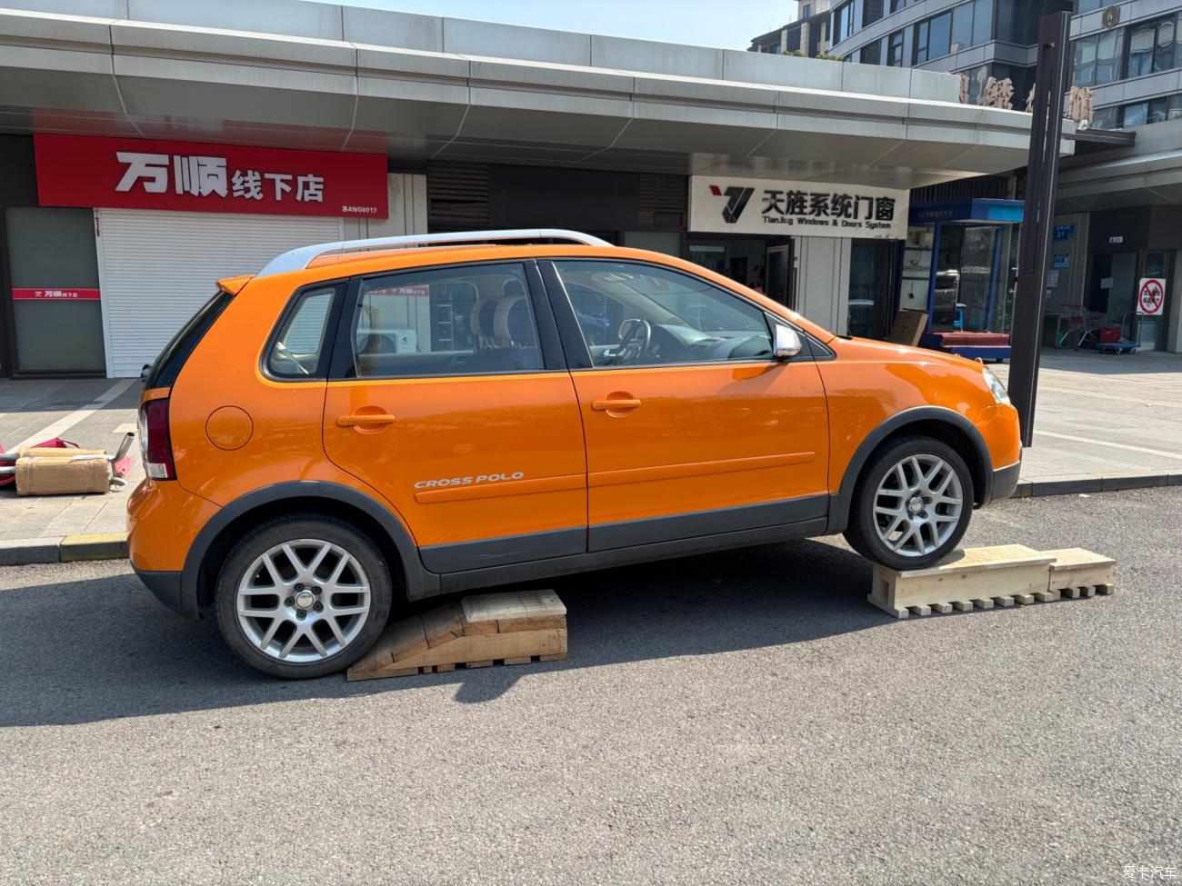 点击进入图库